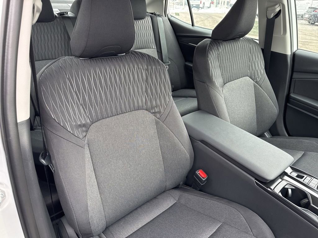 Used 2026 Toyota Camry LE w/ Convenience Package image 24