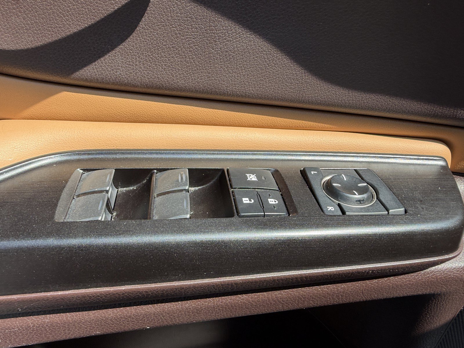 Used 2019 Lexus ES 350 w/ Premium Package FWD image 19