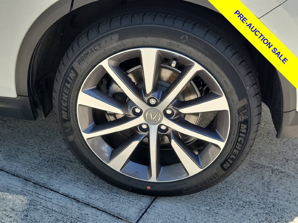 Certified 2025 Acura MDX w/ Technology Package FWD image 4