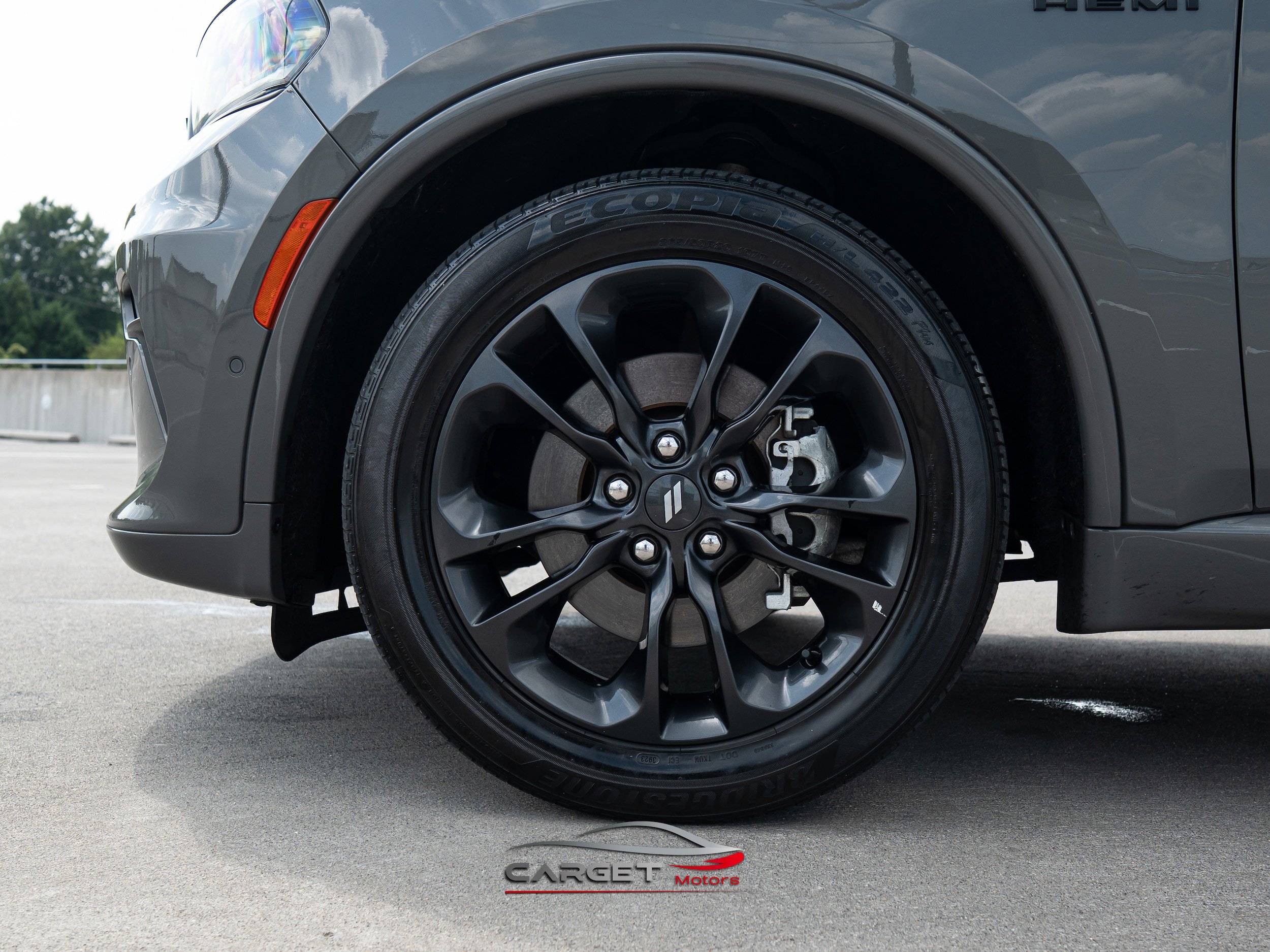 Used 2023 Dodge Durango R/T RWD image 9