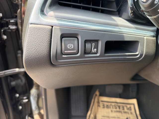Certified 2024 Cadillac XT5 Luxury FWD image 16
