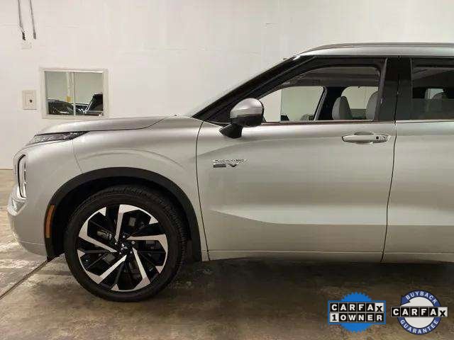 Used 2025 Mitsubishi Outlander SEL image 96