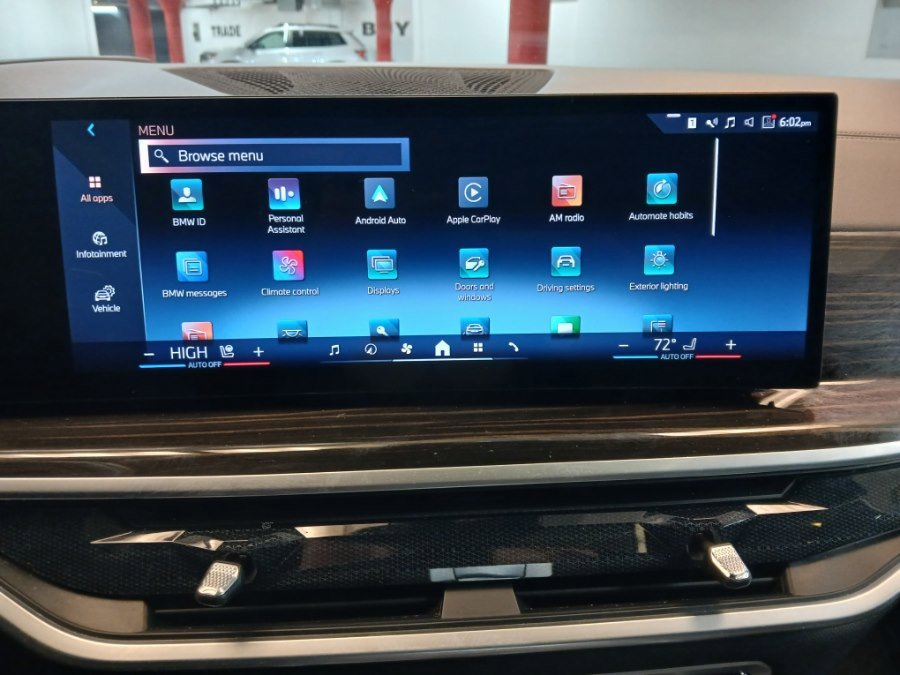 Used 2024 BMW X7 xDrive40i w/ M Sport Package image 10