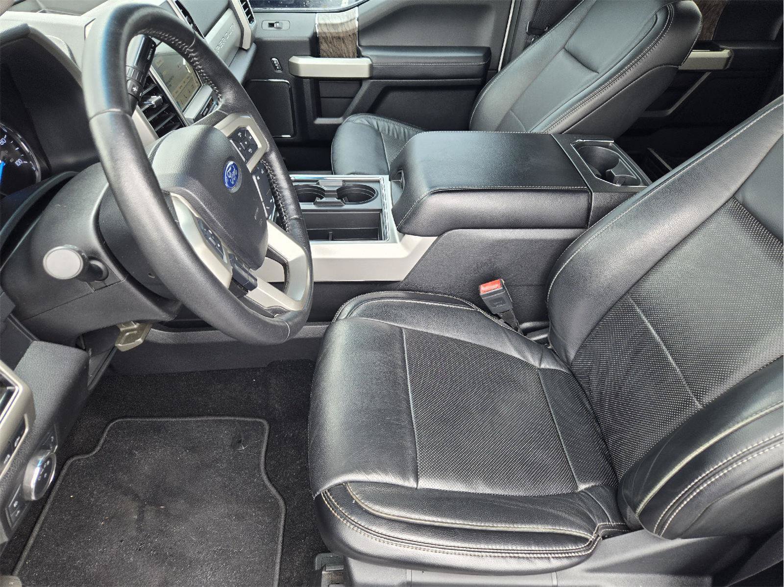 Used 2019 Ford F250 Lariat w/ Lariat Value Package AWD/4WD image 13