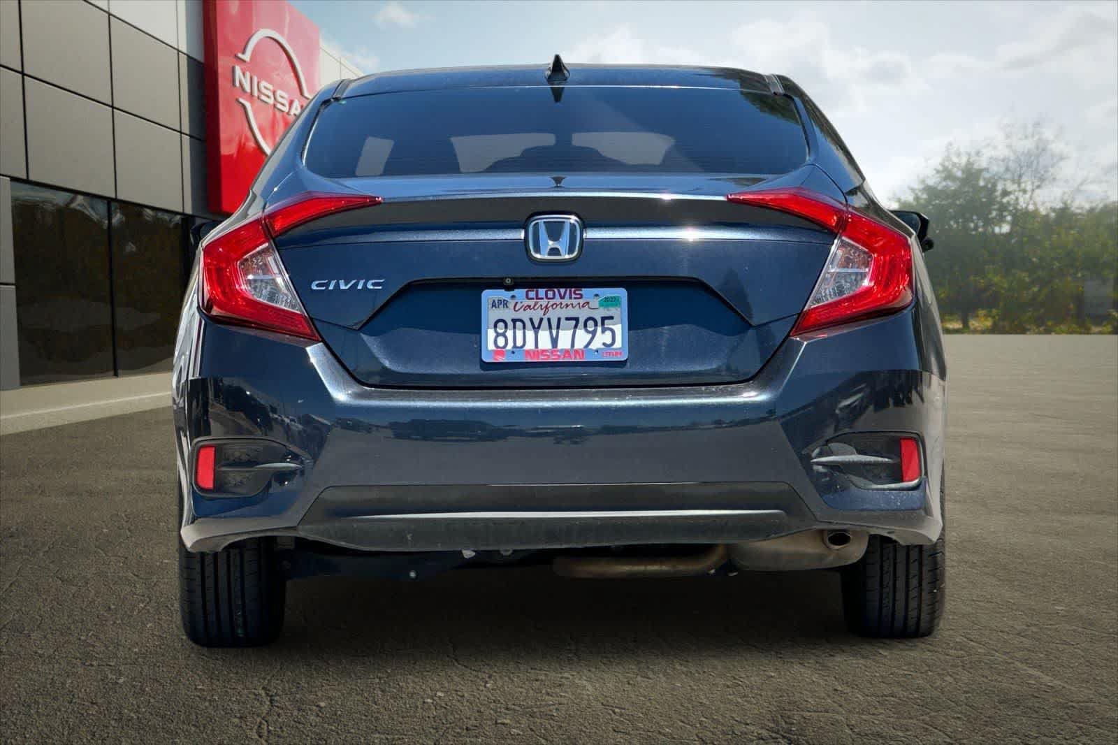Used 2018 Honda Civic EX image 8