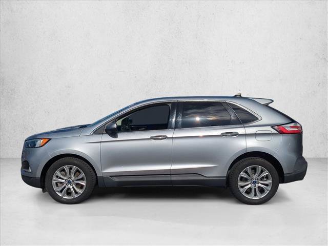 Used 2022 Ford Edge Titanium AWD/4WD image 9