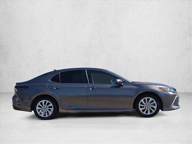 Used 2023 Toyota Camry LE FWD image 4