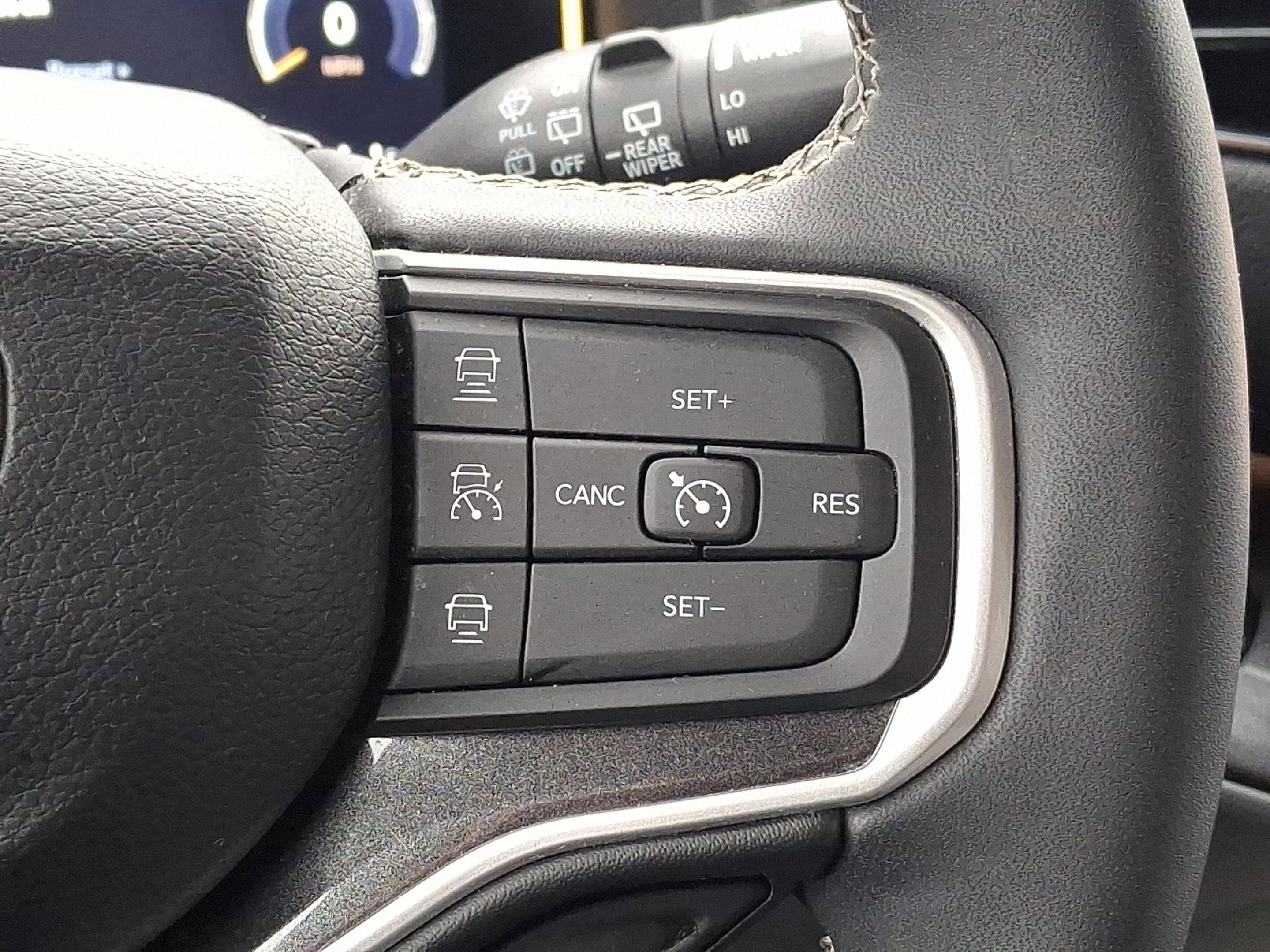 Used 2023 Jeep Wagoneer Series I 4x4 w/ Convenience Group I image 12