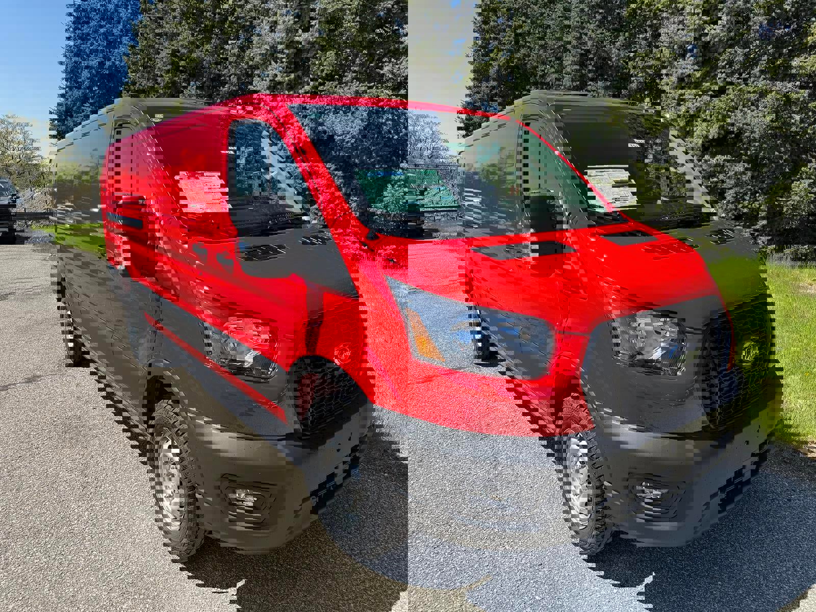 New 2025 Ford Transit 250 Low Roof image 4