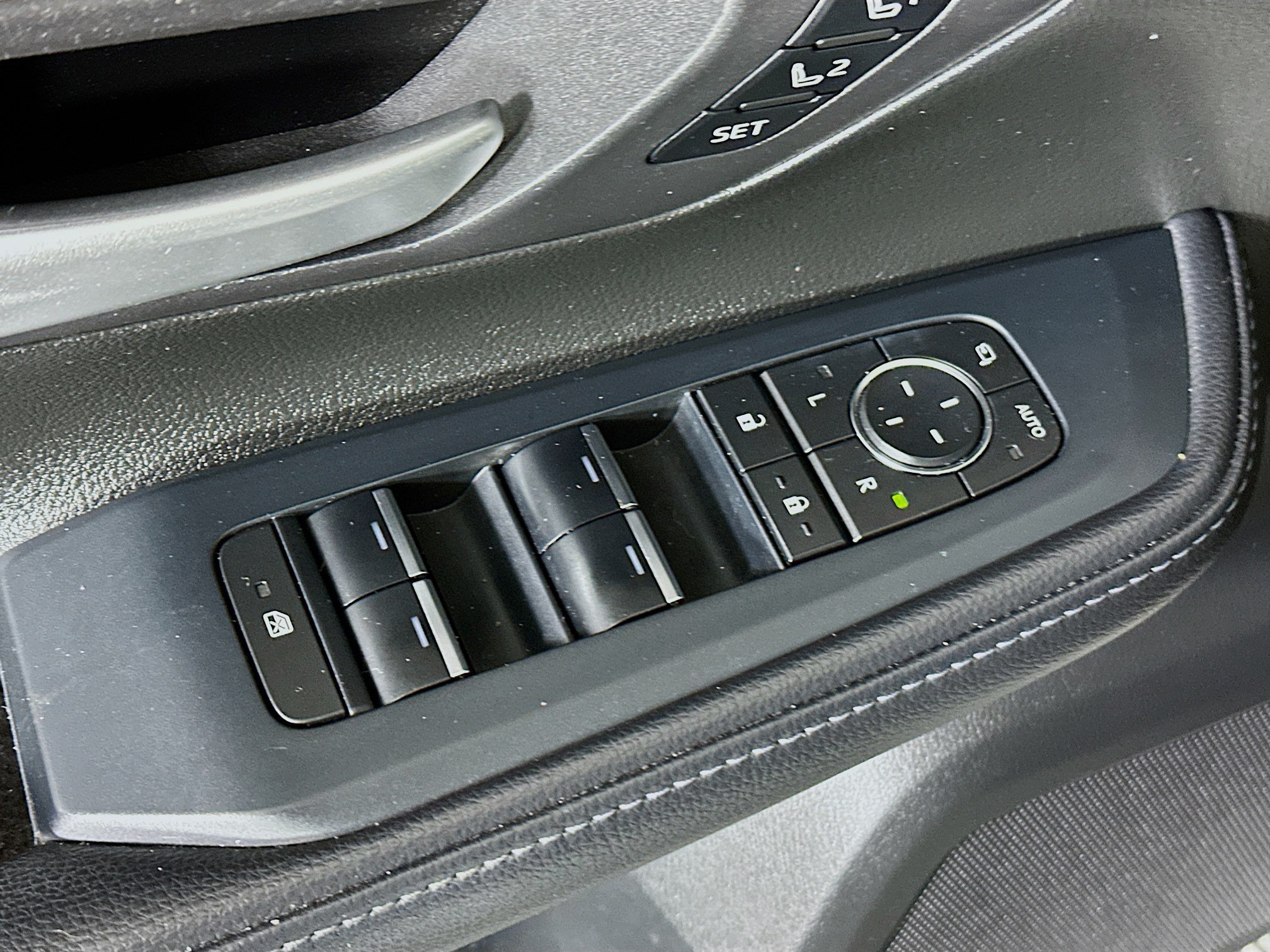 Used 2024 Toyota Grand Highlander AWD image 14