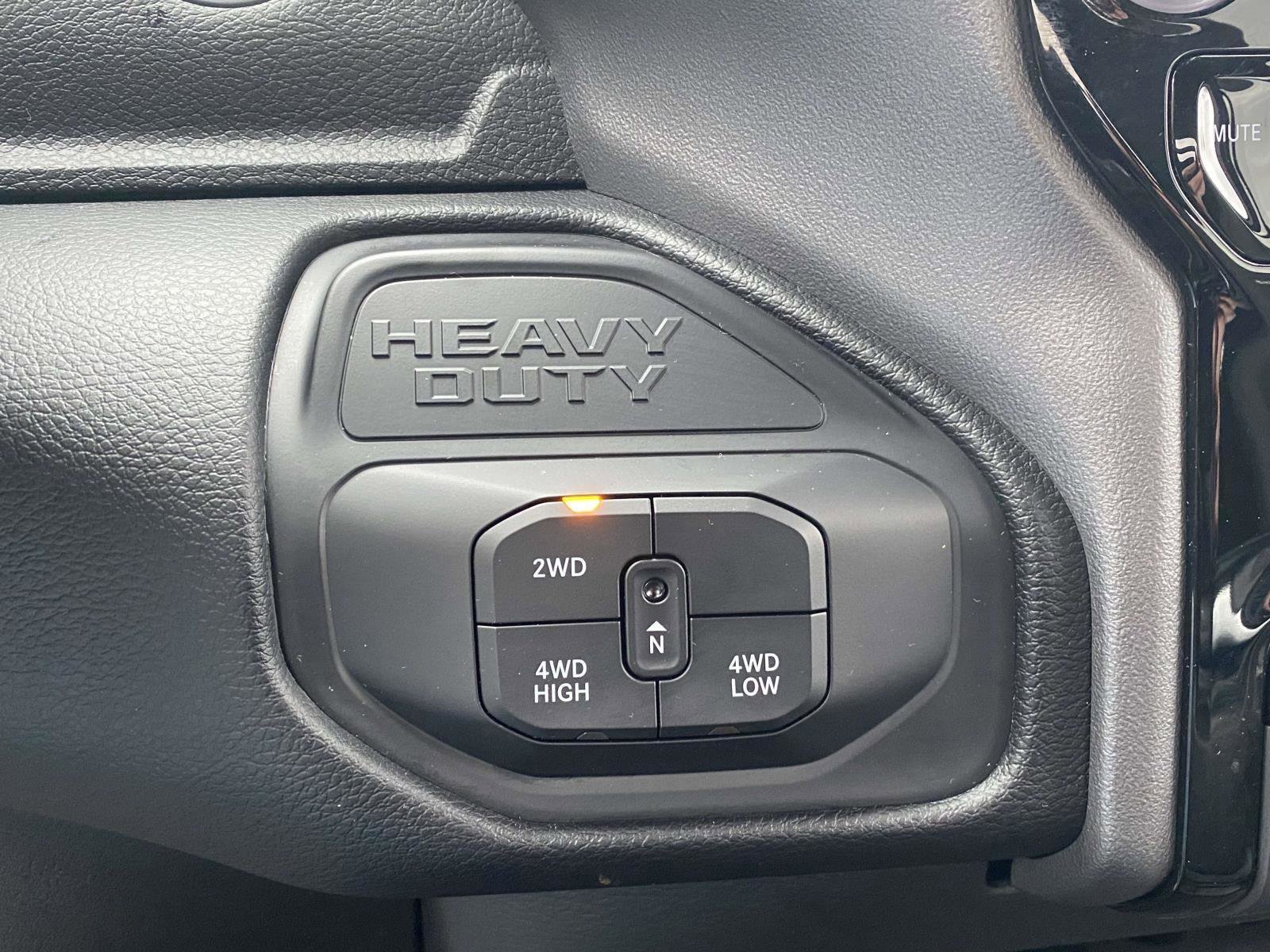 Certified 2025 RAM 2500 Big Horn image 28