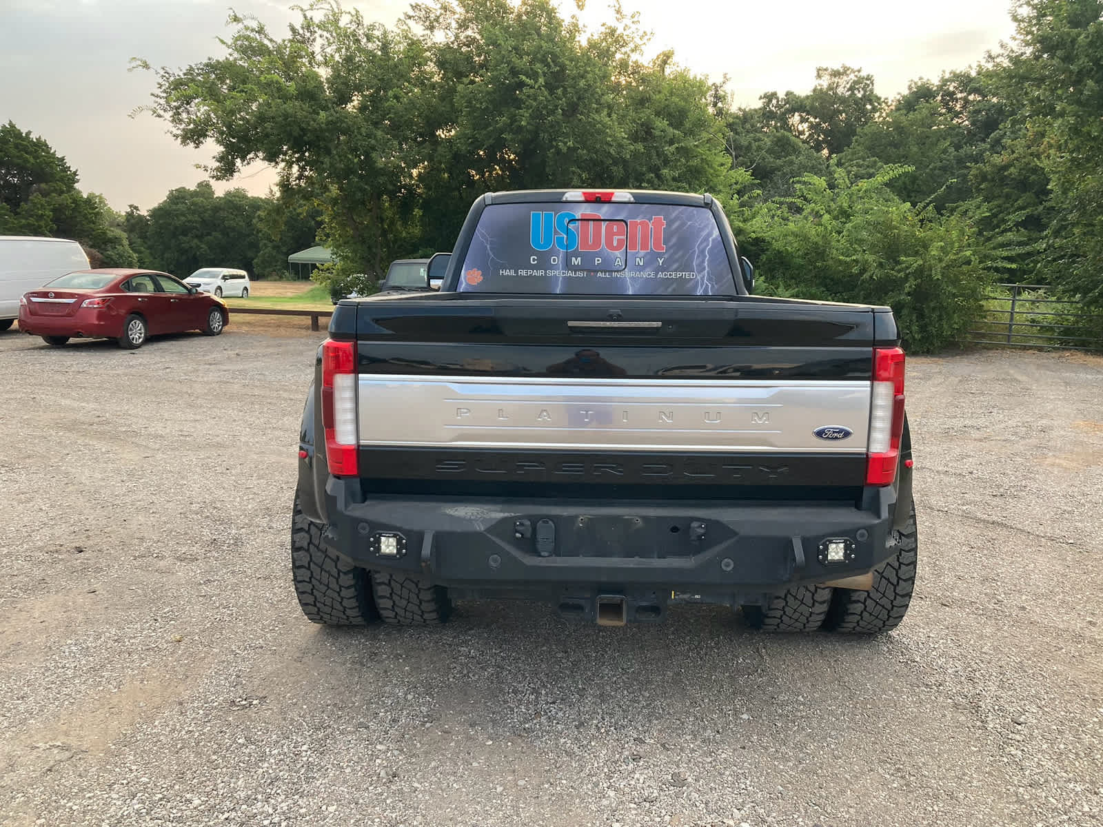 Used 2018 Ford F350 Platinum w/ Platinum Ultimate Package AWD/4WD image 6