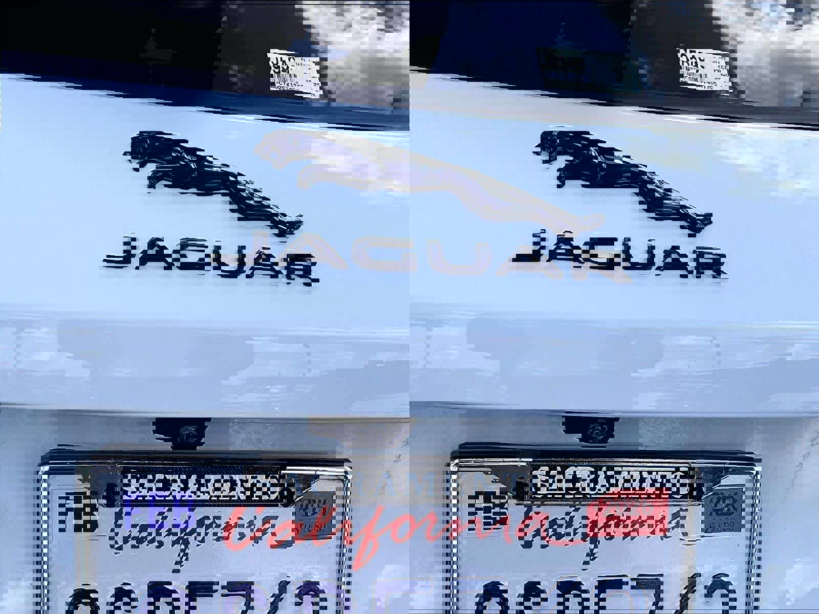 Used 2025 Jaguar F-PACE R-Dynamic S image 10