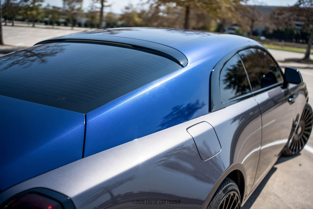 Used 2016 Rolls-Royce Wraith RWD image 97