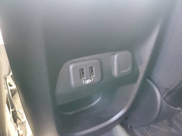 Used 2022 GMC Canyon AT4 w/ Driver Alert Package AWD/4WD image 12