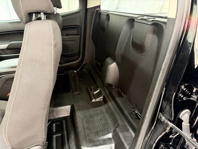Used 2022 Chevrolet Colorado LT w/ Fleet Safety Package image 16