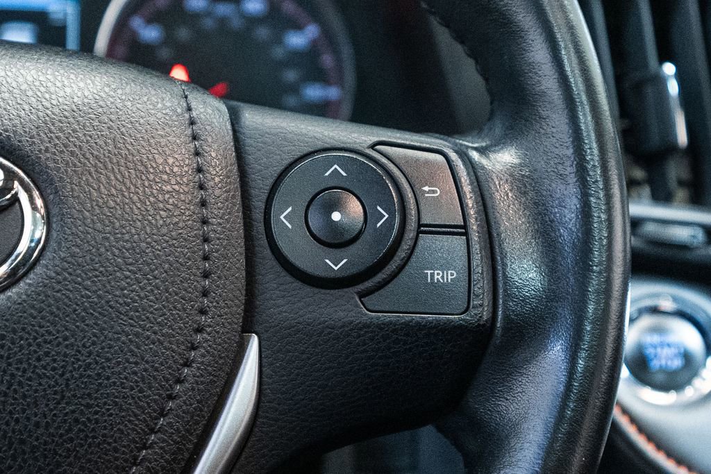 Used 2016 Toyota RAV4 SE image 19