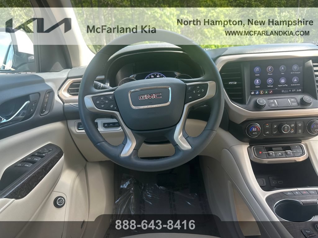 Used 2023 GMC Acadia Denali w/ Denali Technology Package AWD/4WD image 14
