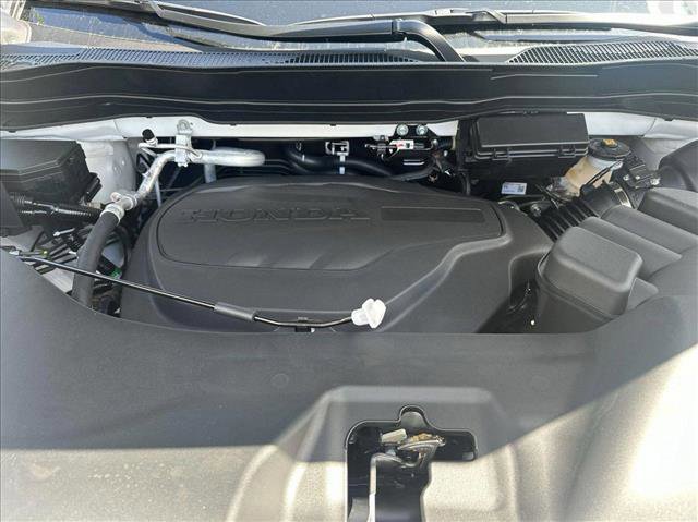 New 2025 Honda Ridgeline RTL image 17