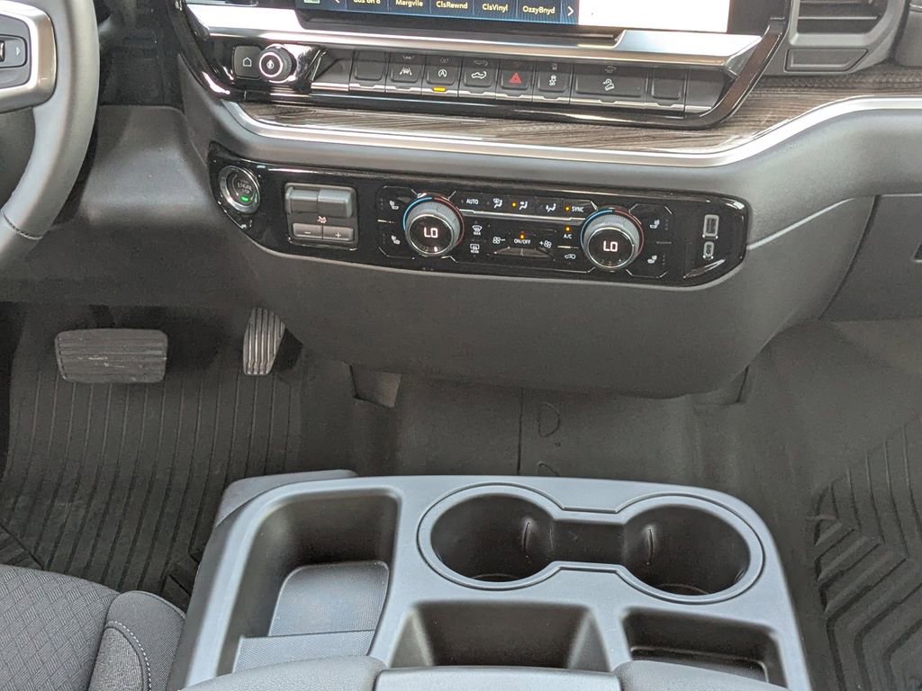 Certified 2026 Chevrolet Silverado 1500 LT AWD/4WD image 18