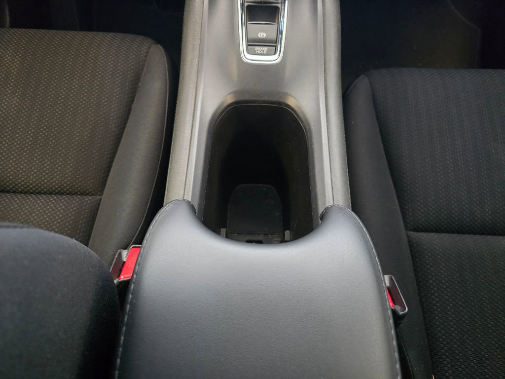 Used 2018 Honda HR-V EX image 11