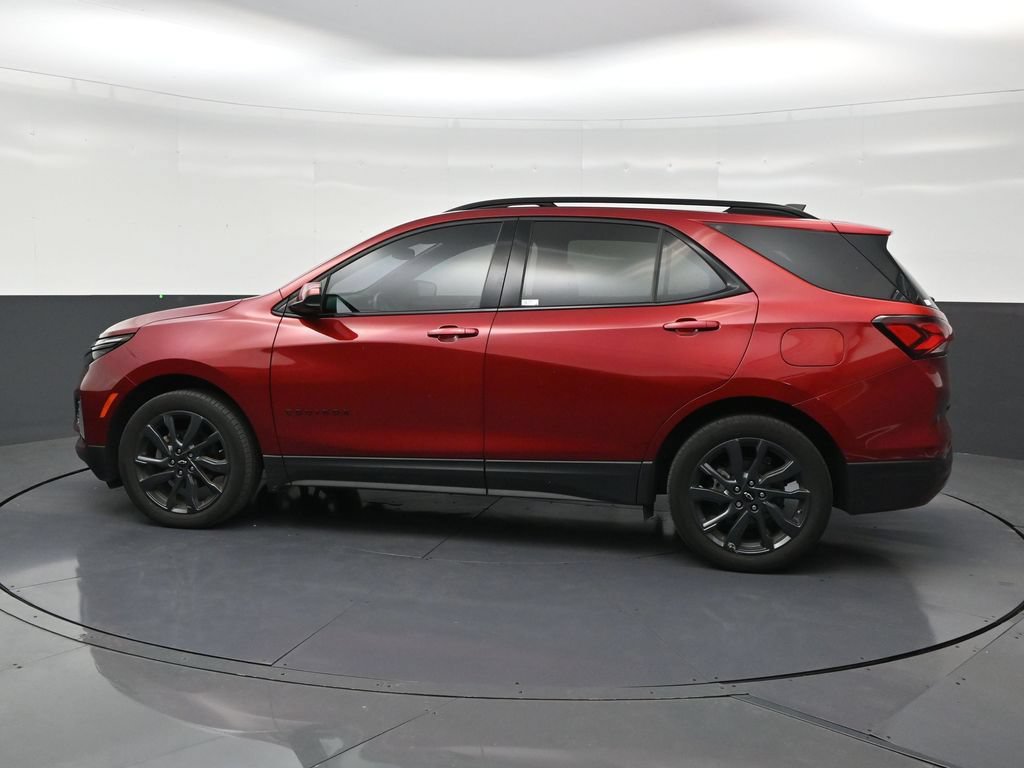 Used 2024 Chevrolet Equinox RS FWD image 2