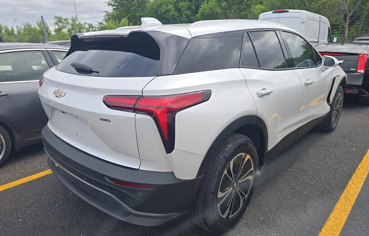 Used 2024 Chevrolet Blazer EV LT AWD/4WD image 44