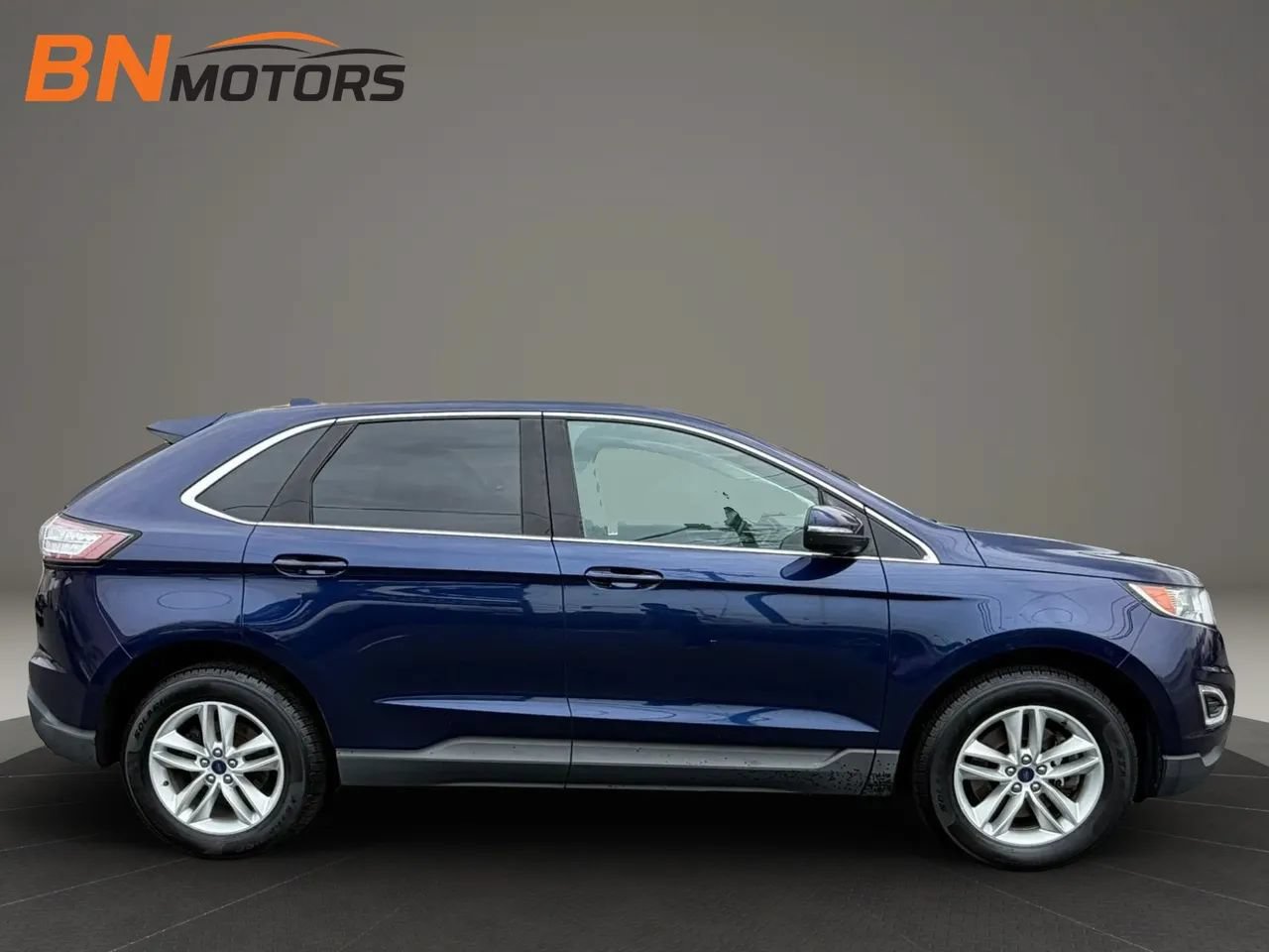 Used 2016 Ford Edge SEL w/ Equipment Group 201A AWD/4WD image 4