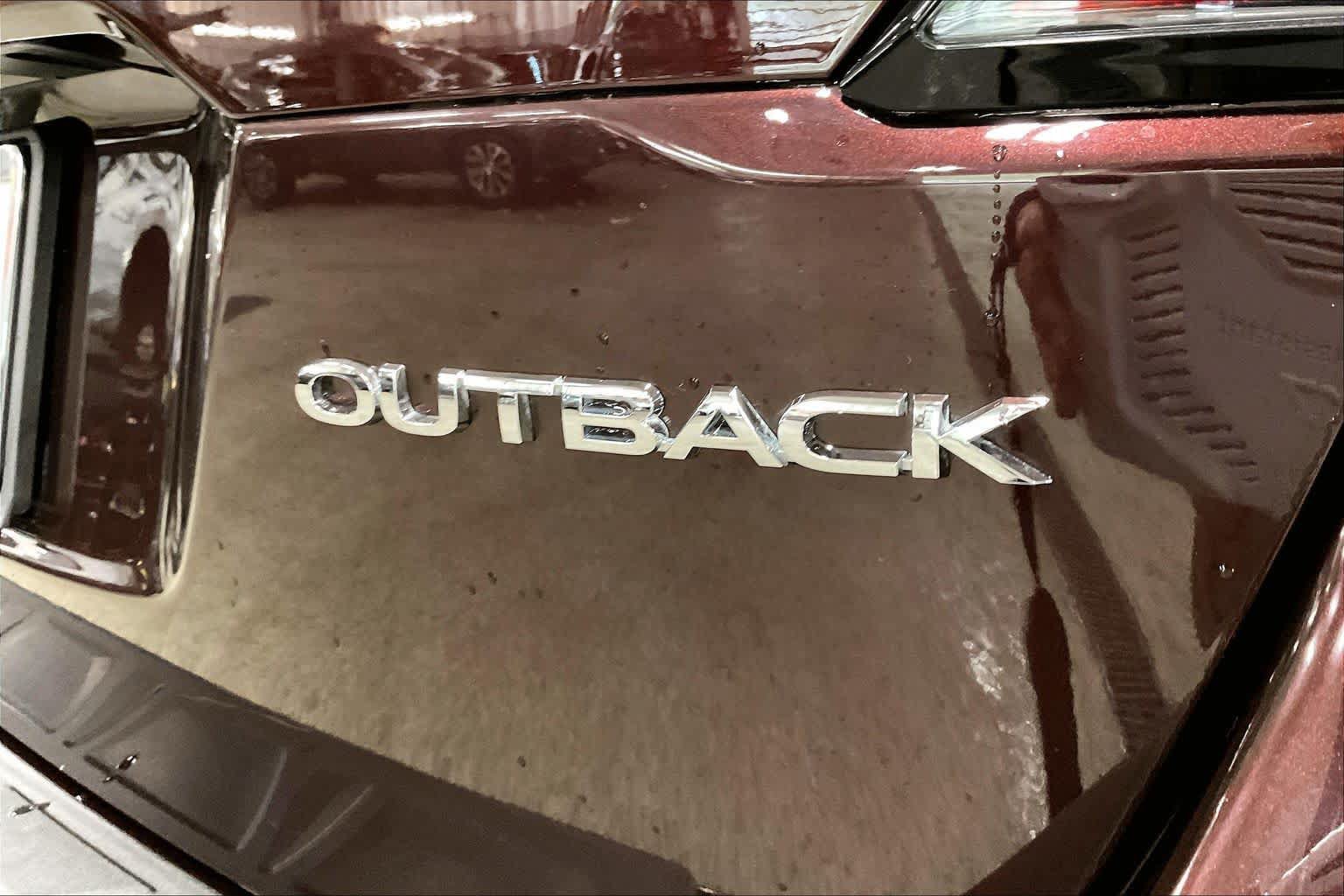 Used 2024 Subaru Outback Limited AWD/4WD image 10