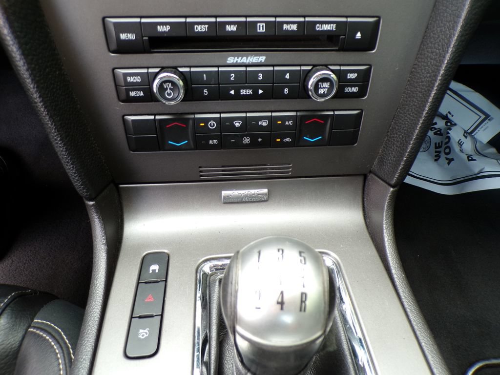 Used 2010 Ford Mustang GT RWD image 24