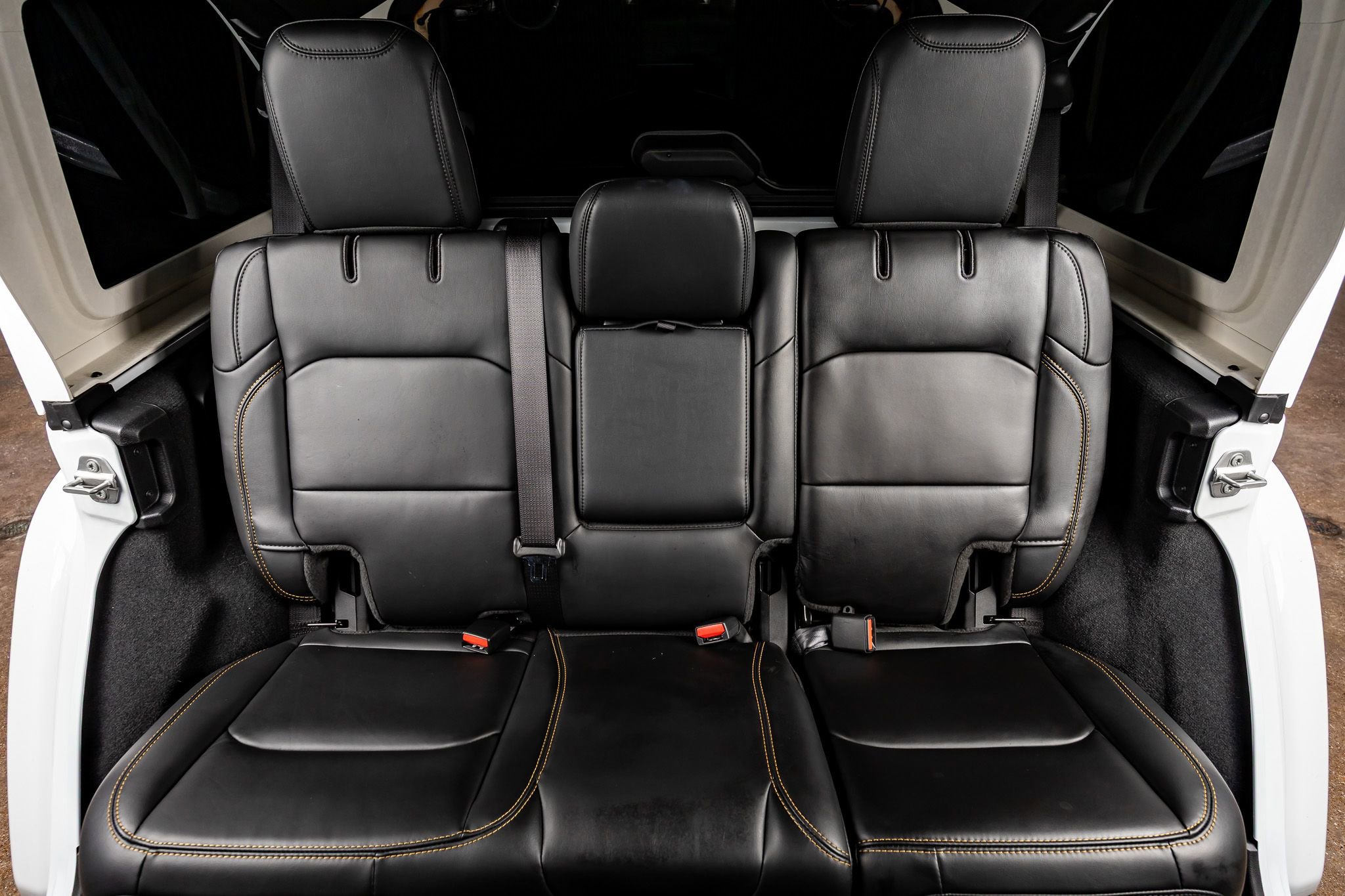 Used 2024 Jeep Wrangler Unlimited Rubicon 392 image 33