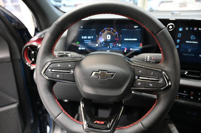 New 2027 Chevrolet Equinox RS FWD image 22