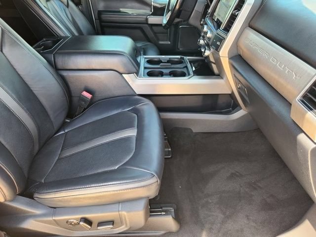 Certified 2022 Ford F450 Platinum w/ FX4 Off-Road Package AWD/4WD image 13