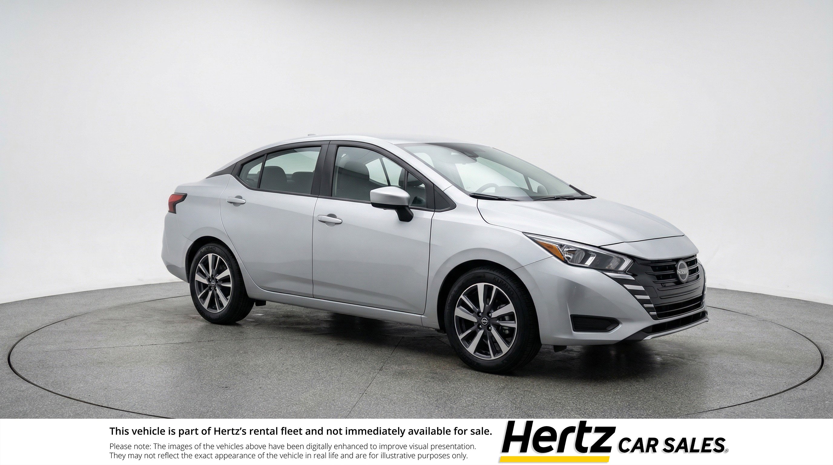 Used 2025 Nissan Versa SV video 1