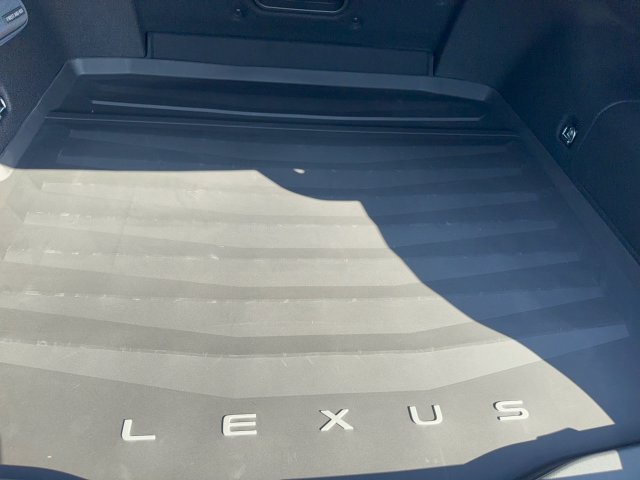 New 2026 Lexus ES 350h w/ Accessory Package (Z2) FWD image 31