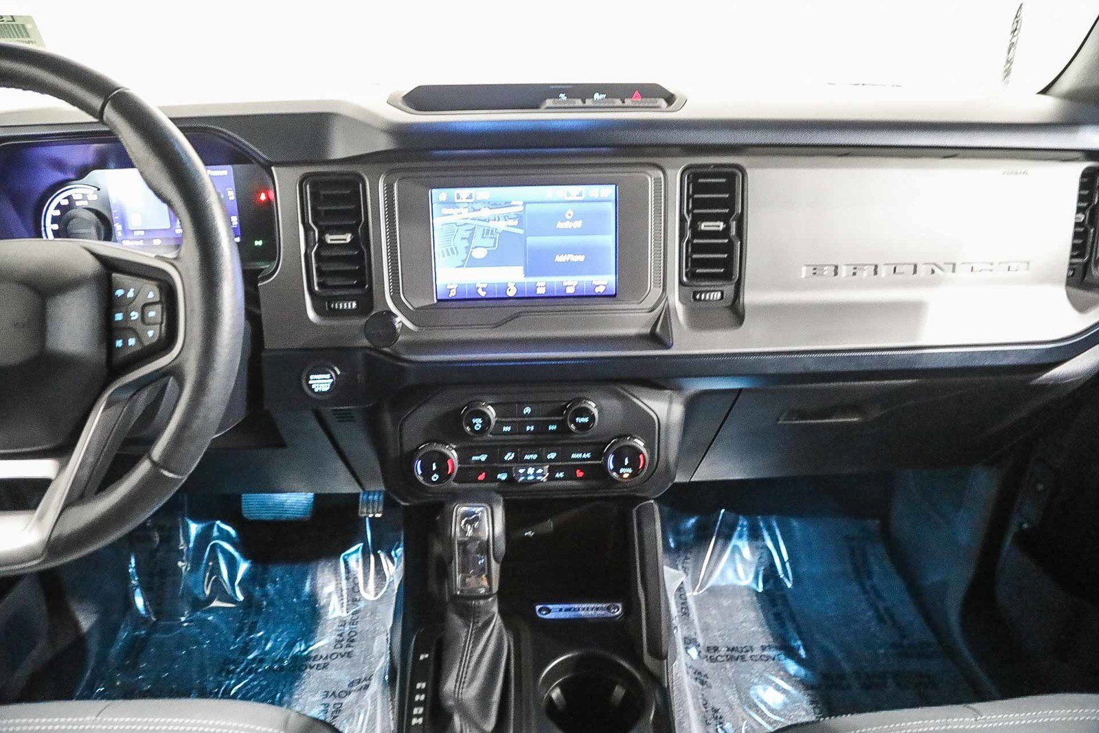 Used 2022 Ford Bronco Outer Banks image 13