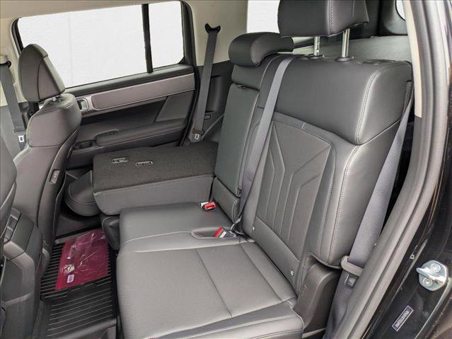 New 2025 Hyundai Santa Fe XRT image 16