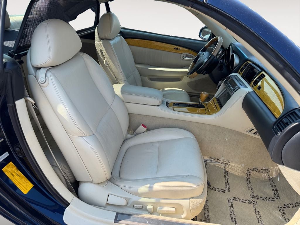 Used 2002 Lexus SC 430 Convertible RWD image 23