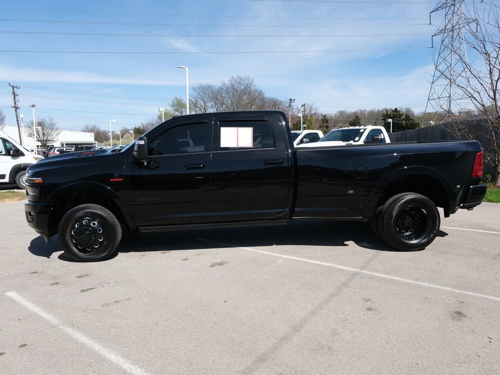Used 2025 RAM 3500 Limited image 10