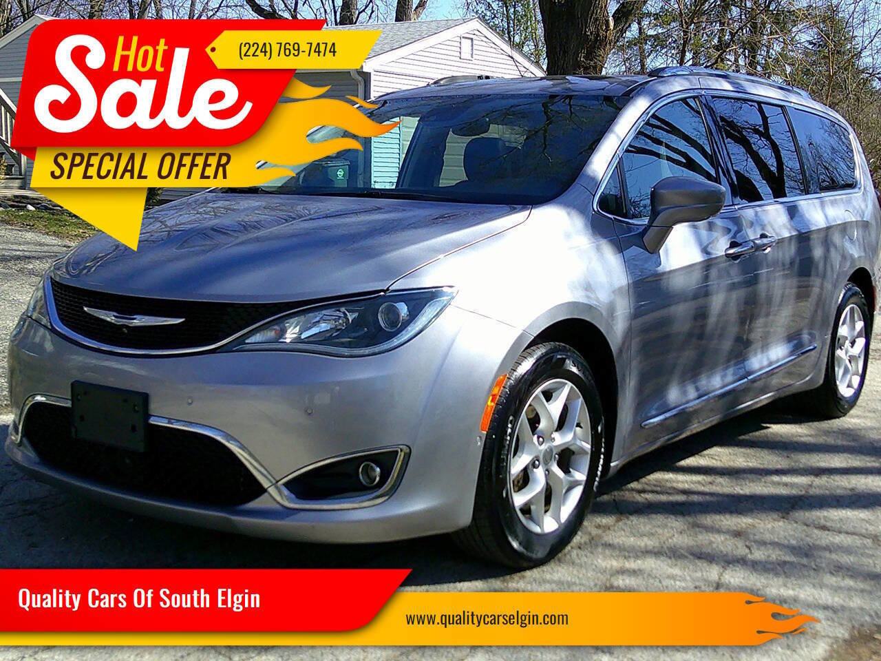 Used 2018 Chrysler Pacifica Touring-L Plus w/ Advanced Safetytec Group image 1