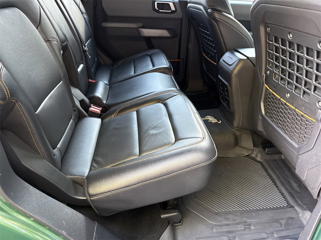 Used 2023 Ford Bronco Badlands image 16