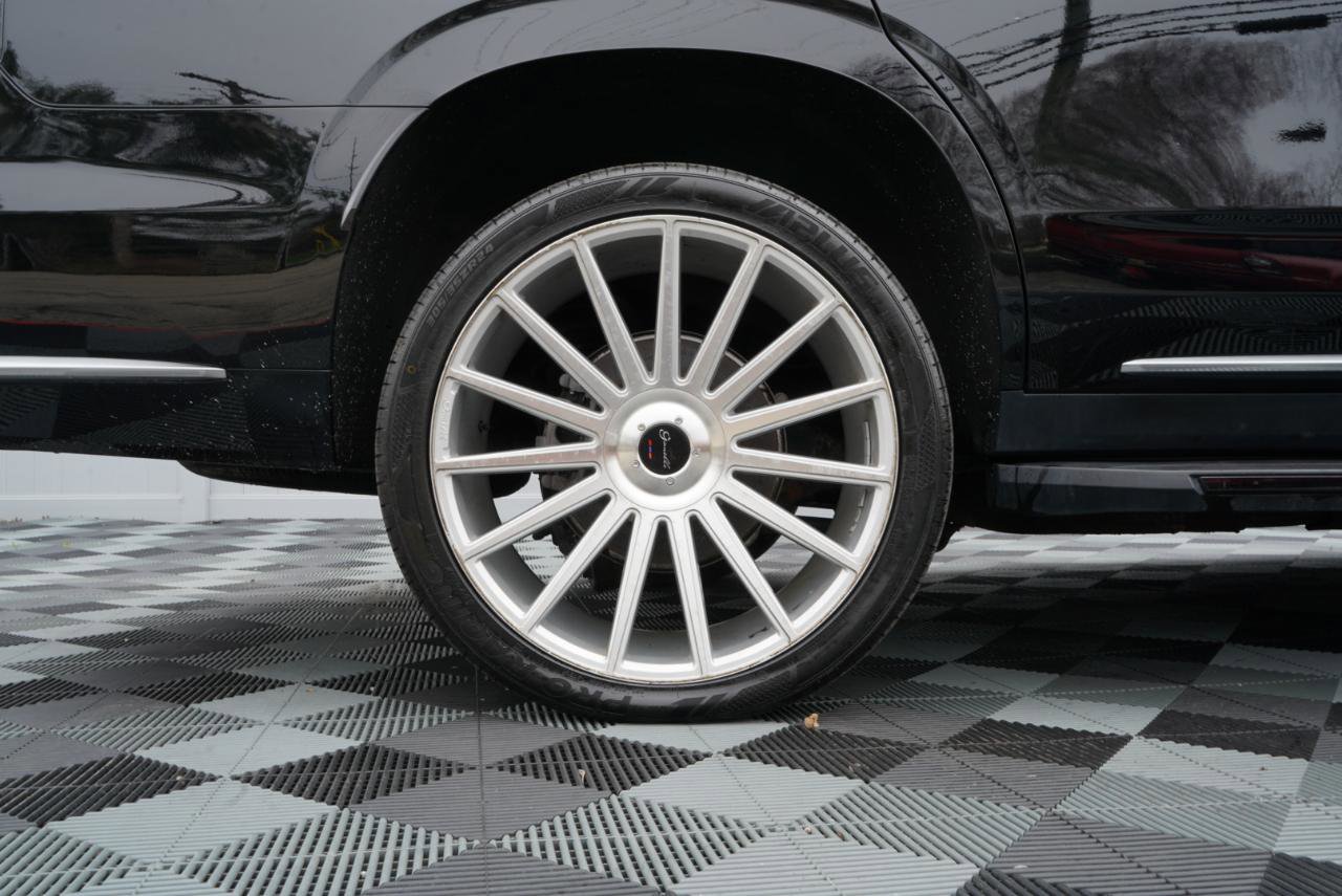 Used 2022 Cadillac Escalade Luxury image 87
