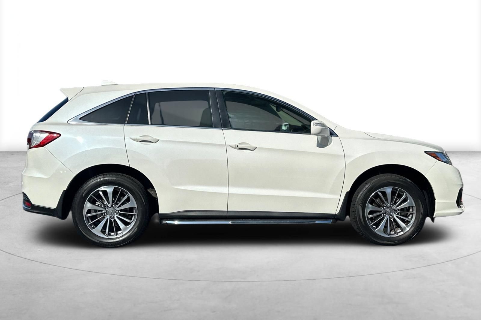Used 2017 Acura RDX w/ Advance Package AWD/4WD image 7