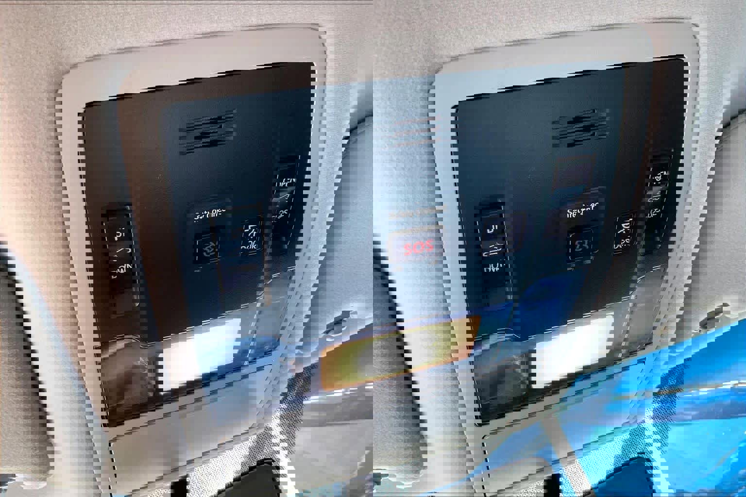 Used 2016 Lexus RX 350 FWD w/ Premium Package image 30