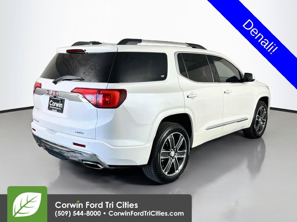Used 2019 GMC Acadia Denali w/ Technology Package AWD/4WD image 15