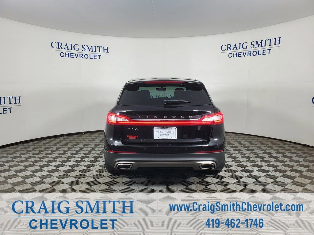 Used 2016 Lincoln MKX Premiere image 12