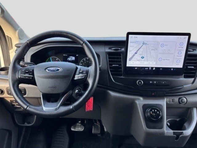Used 2023 Ford E-Transit Medium Roof RWD image 18