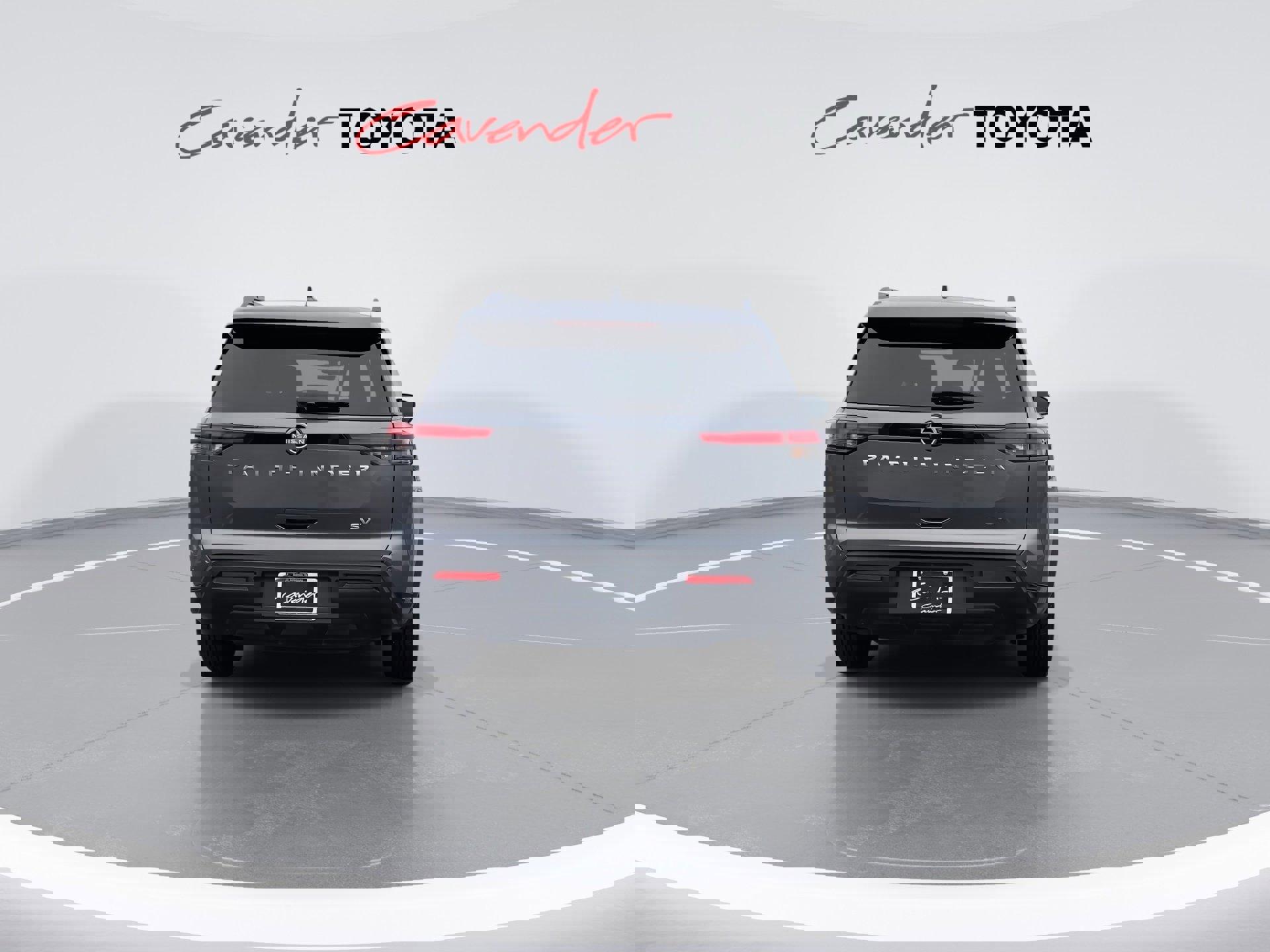 Used 2024 Nissan Pathfinder SV image 7