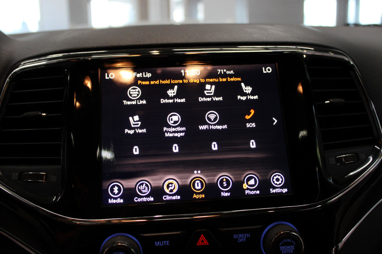 Used 2020 Jeep Grand Cherokee Limited w/ Luxury Group II image 23