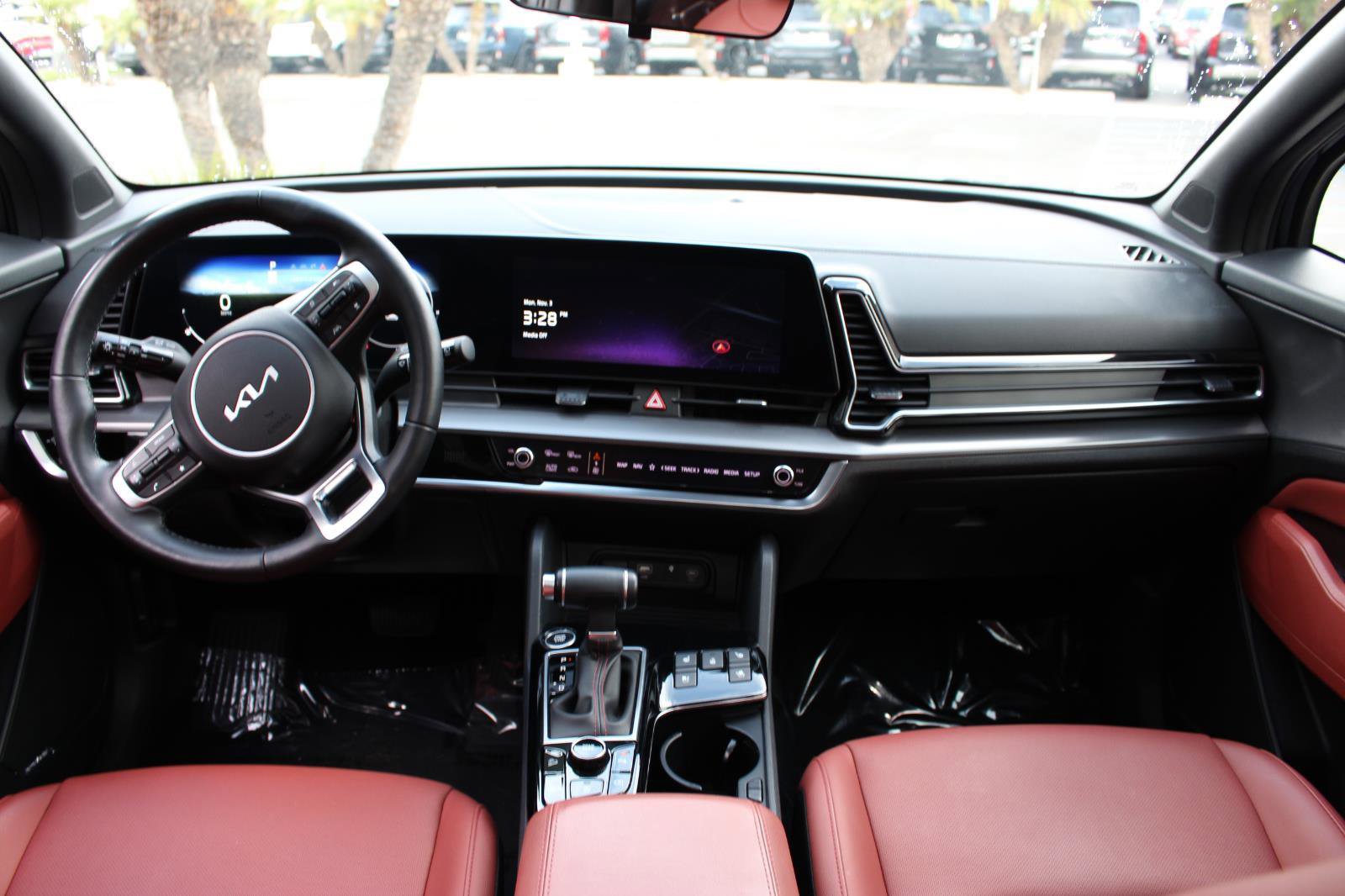 Certified 2024 Kia Sportage SX image 14